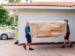 Why Should You Use A Removals Company When Moving In Wollongong?